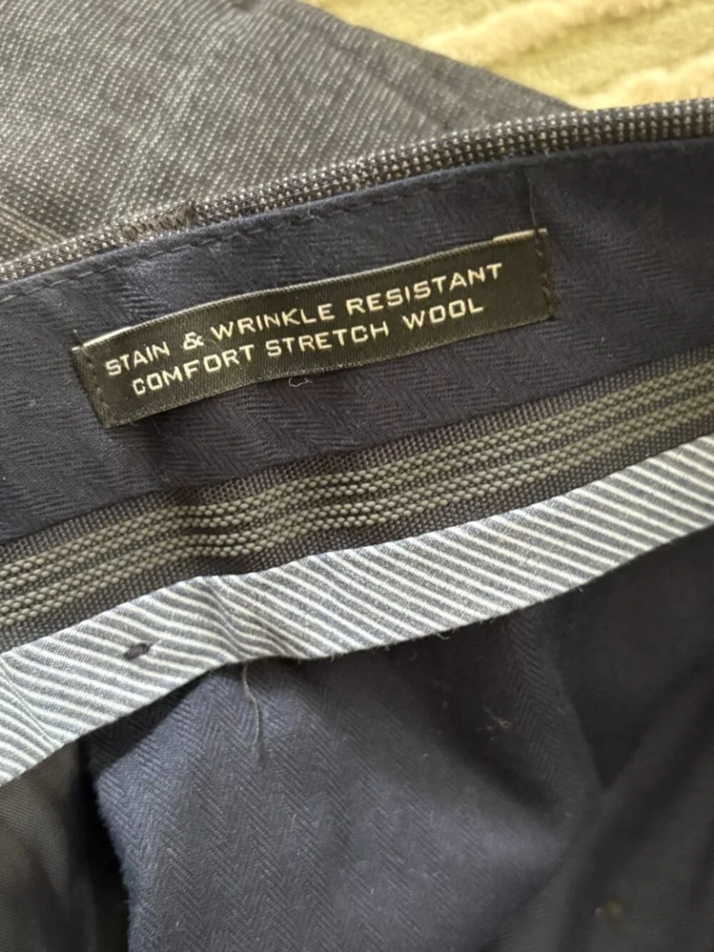 Banana Republic Slim Fit Stretch Wool Plaid Dress Pants - 32x32 BR+